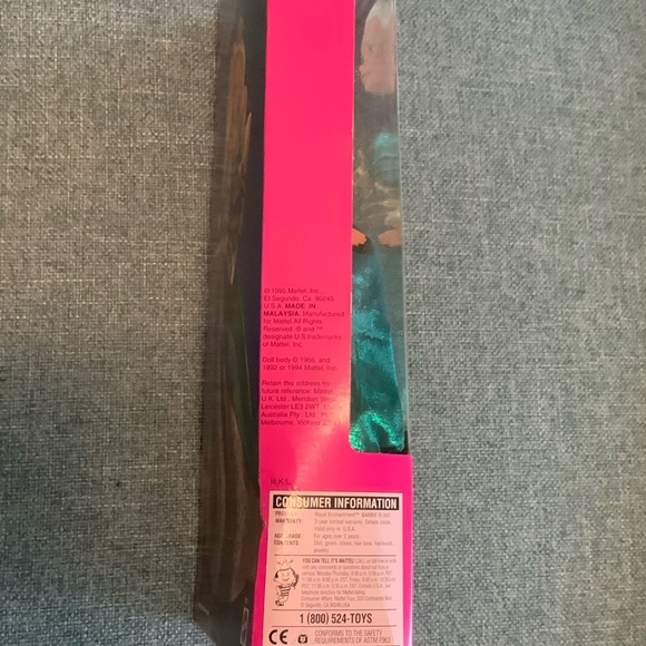 Vintage 1995 Barbie Royal Enchantment Doll in Teal and Gold new never opened - Picture 4 of 6